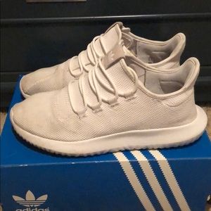 adidas tubular shadow